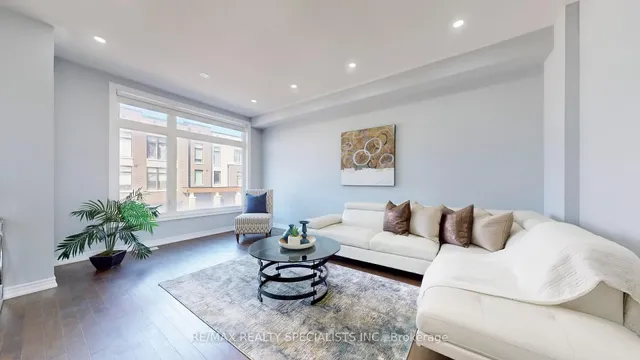 Additional image 9 of 6 QUEENPOST Dr