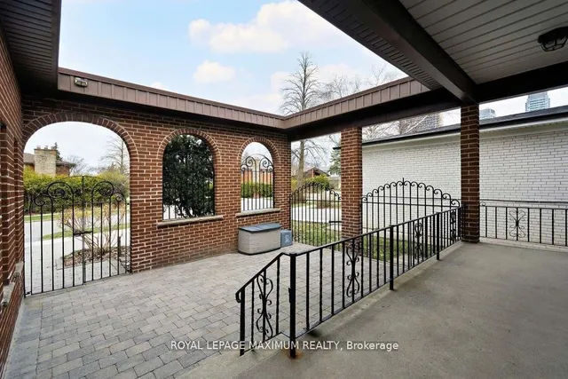 Additional image 2 of 11 Fairchild Ave