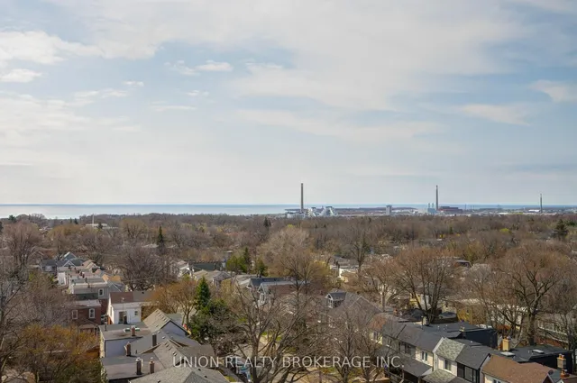 Additional image 22 of 2055 Danforth Ave Unit 802