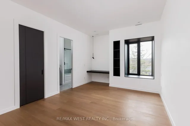 Additional image 39 of 310 Patricia Ave