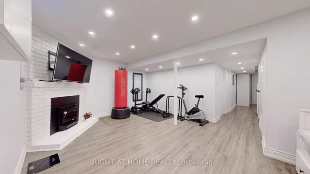 Additional image 25 of 1951 Rathburn Rd Unit 69