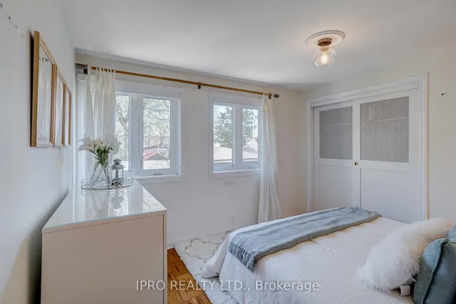 Additional image 20 of 239 Bicknell Ave