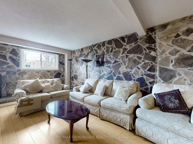 Additional image 30 of 62 Ernest Ave