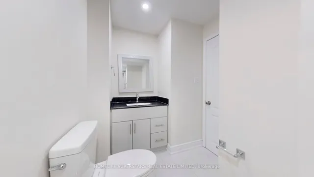 Additional image 37 of 1106 Little Cres