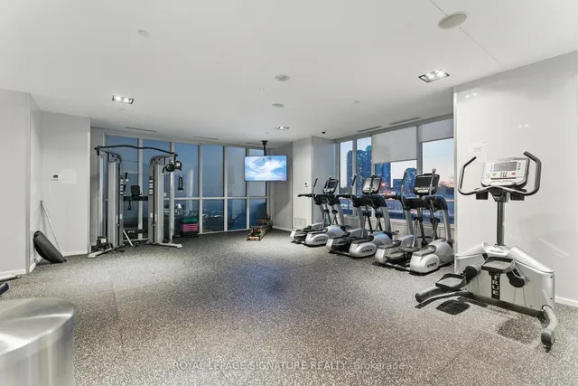 Additional image 19 of 56 Annie Craig Dr Unit 4104