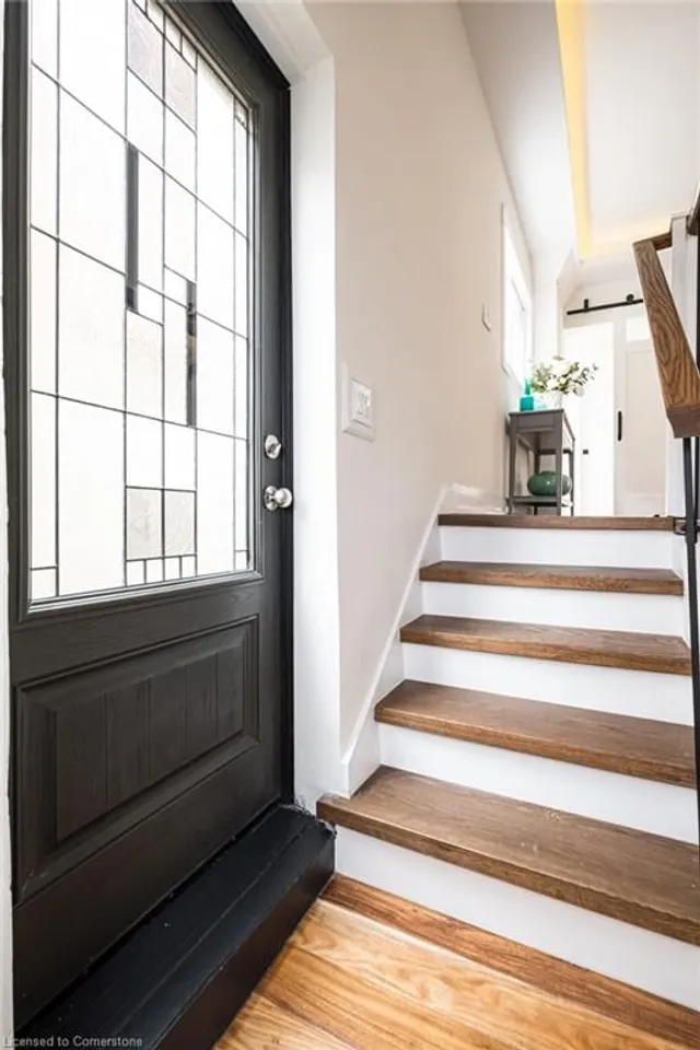 Additional image 31 of 396 Charlton Ave