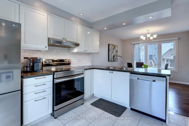 Additional image 17 of 7101 Branigan Gate Unit 32