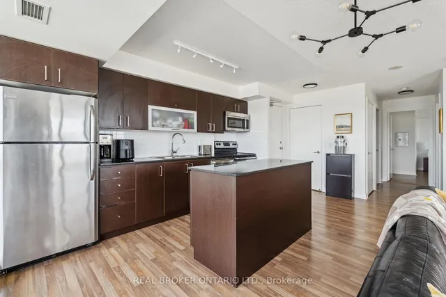 Additional image 5 of 100 Western Battery Rd Unit 2209