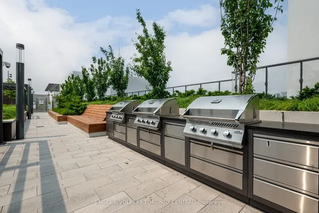 Additional image 30 of 280 Howland Ave Unit GPH26