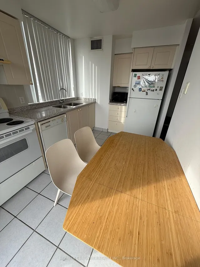 Additional image 5 of 260 Doris Ave Unit 1705