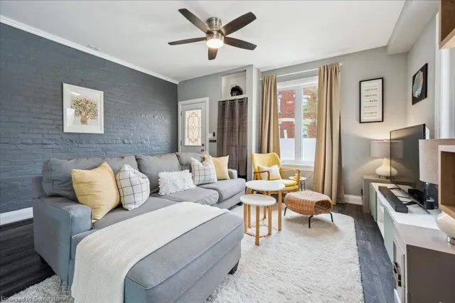 Additional image 8 of 43 Cedar St