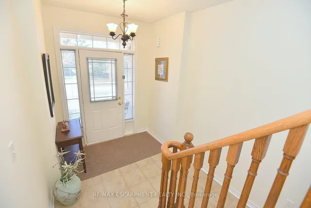 Additional image 6 of 4194 Rawlins Common