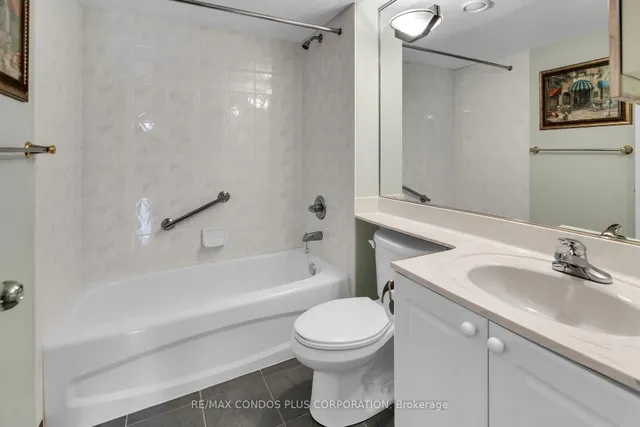 Additional image 14 of 109 Front St Unit 1135