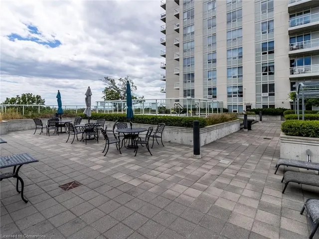 Additional image 36 of 3865 Lake Shore Blvd Unit 401