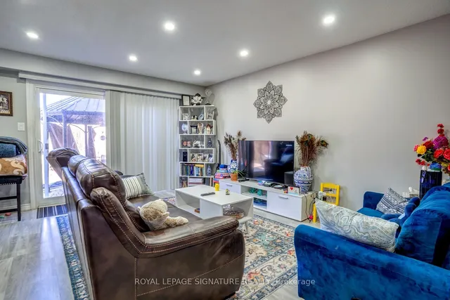 Additional image 4 of 48 Lawndale Cres