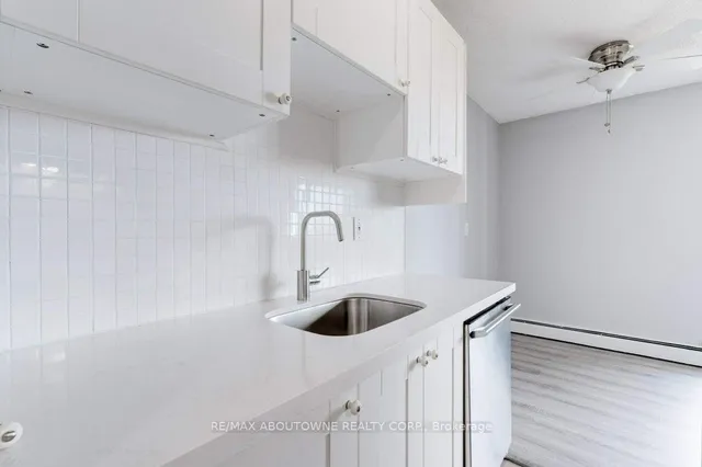 Additional image 5 of 81 Charlton Ave Unit 903