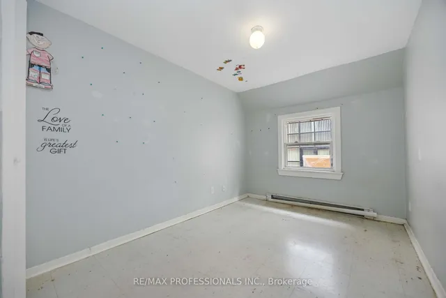 Additional image 14 of 220 Main St