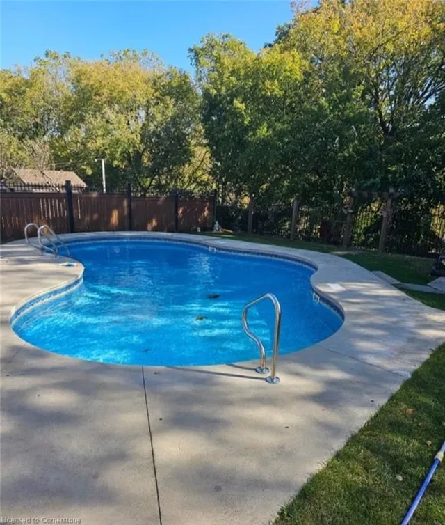 Additional image 34 of 68 Montmorency Dr