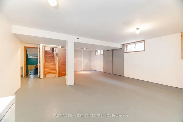 Additional image 31 of 1360 Bough Beeches Blvd