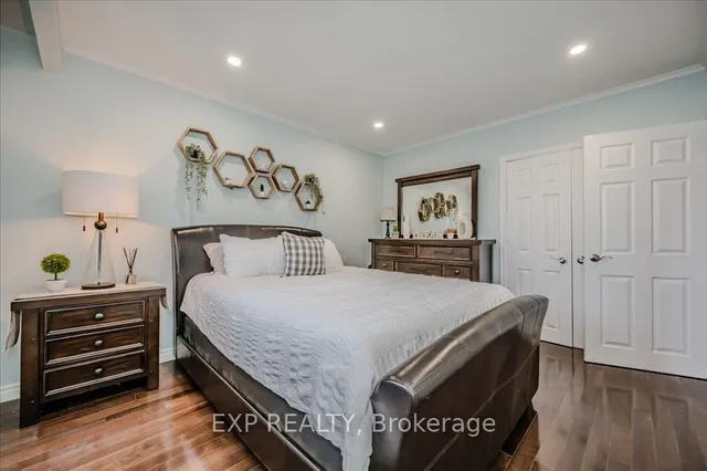 Additional image 10 of 4 Buckley Cres