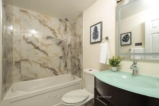 Additional image 29 of 30 Hercules Crt