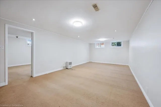 Additional image 30 of 36 Tilley Crt