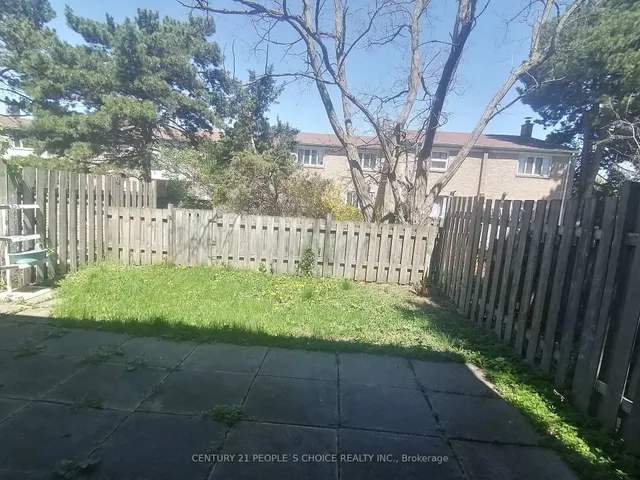 Additional image 19 of 17 Gosford Blvd Unit 9