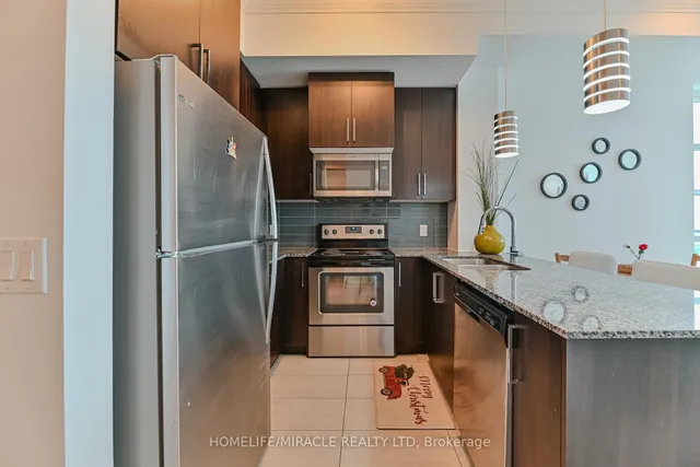 Additional image 11 of 840 Queens Plate Dr Unit 1609