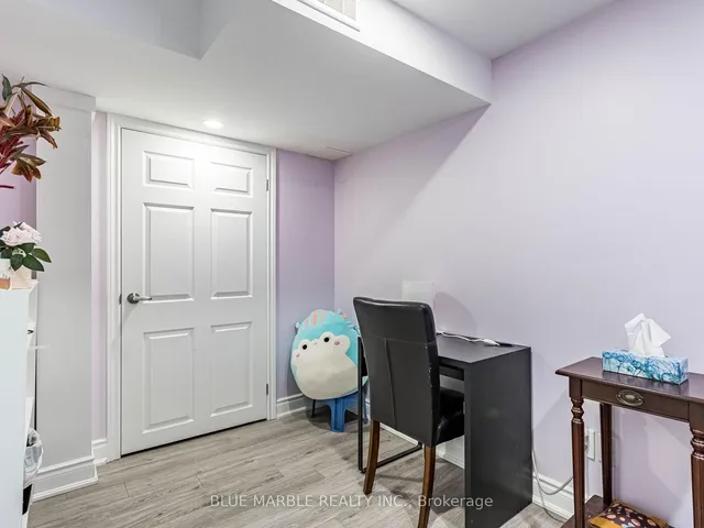 Additional image 44 of 5242 Micmac Cres