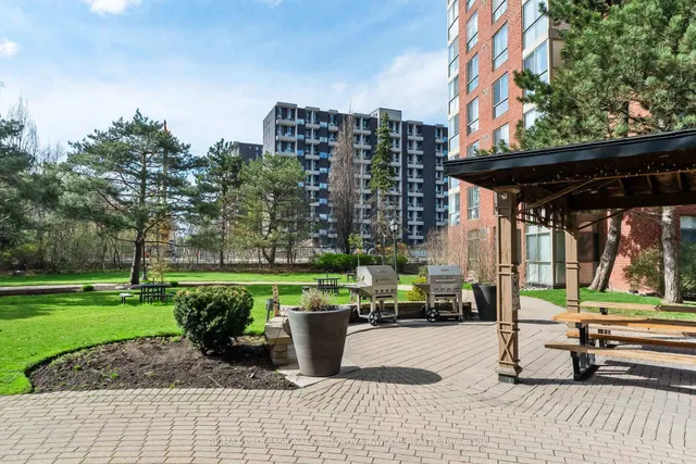 Additional image 33 of 20 Southport St Unit 321