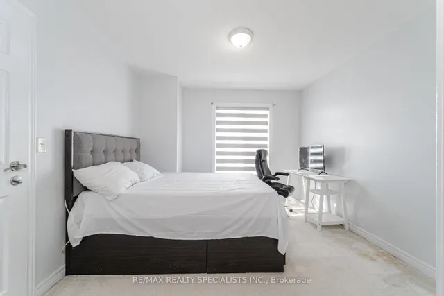 Additional image 36 of 7 Millsborough Rd