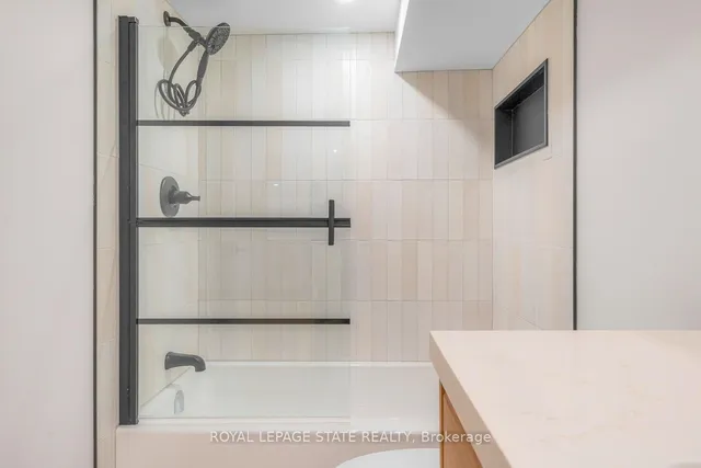 Additional image 37 of 869 Garth St