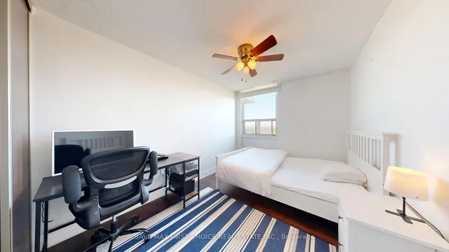 Additional image 20 of 15 Torrance Rd Unit 1401