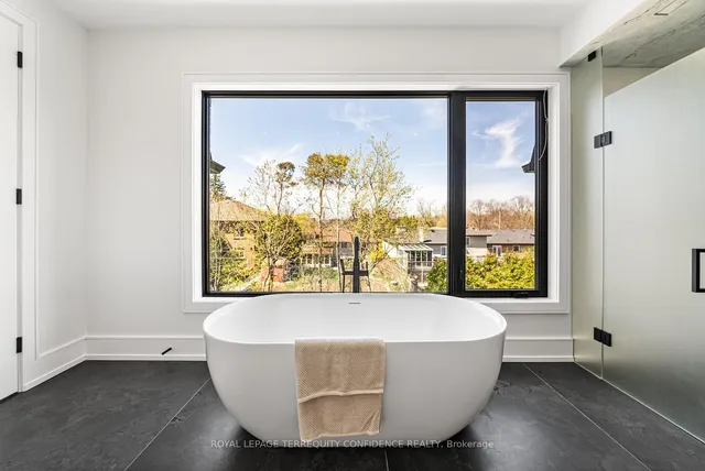 Additional image 24 of 126 Santa Barbara Rd