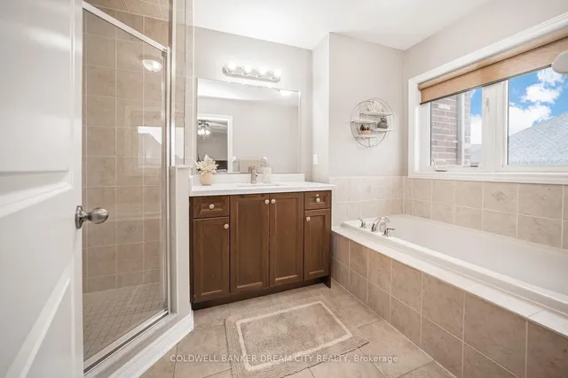 Additional image 24 of 14 Ivor Cres