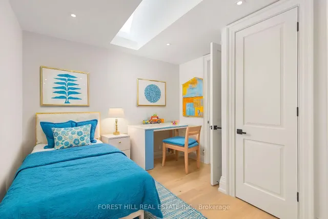 Additional image 14 of 118 Briar Hill Ave