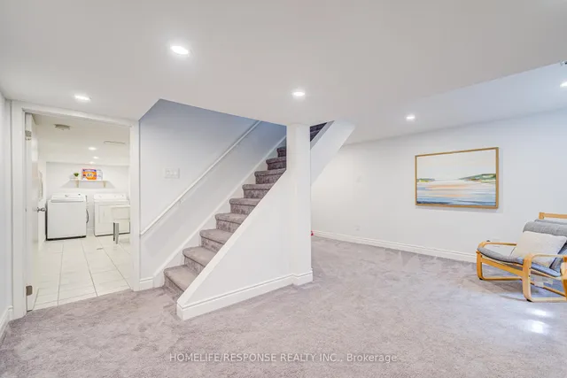 Additional image 28 of 21 DAWSON Cres