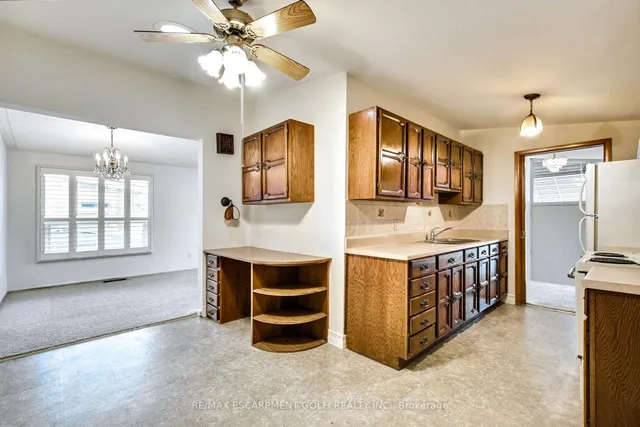 Additional image 14 of 60 Sunrise Dr