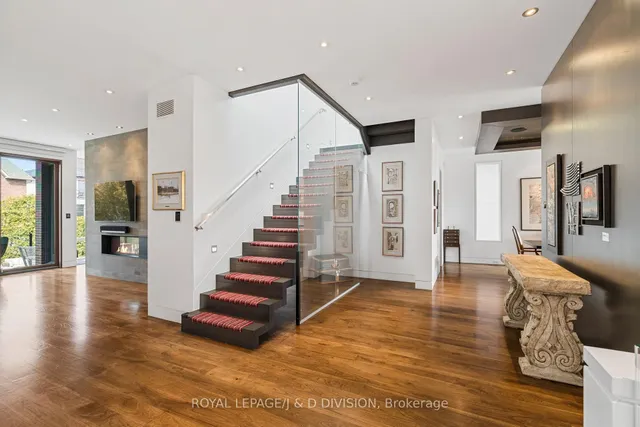 Additional image 3 of 64 Bannockburn Ave