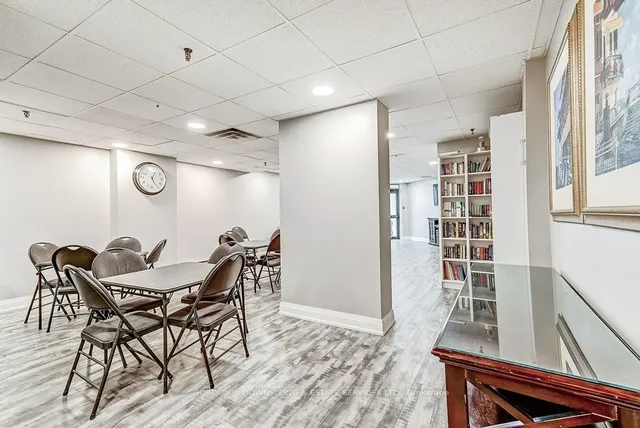 Additional image 32 of 95 La Rose Ave Unit 1008