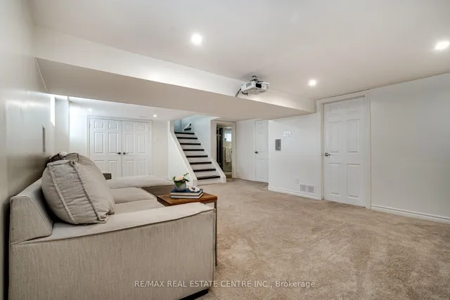 Additional image 27 of 151 Corman Ave