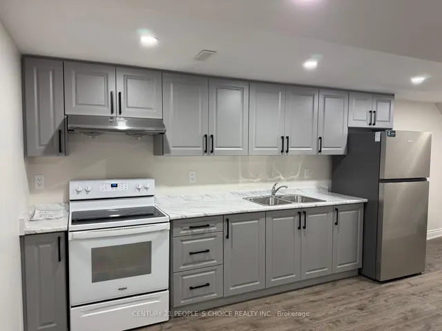 Additional image 31 of 6862 Darcel Ave