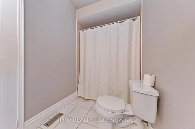 Additional image 38 of 40 Stornwood Crt