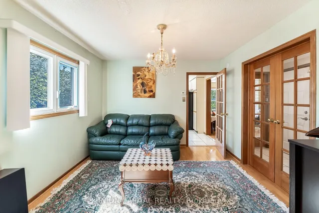 Additional image 12 of 14 Rodwell Crt