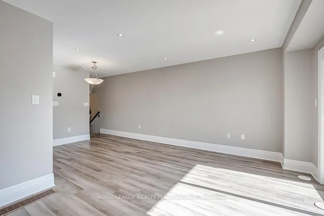 Additional image 10 of 512 Bellflower Crt