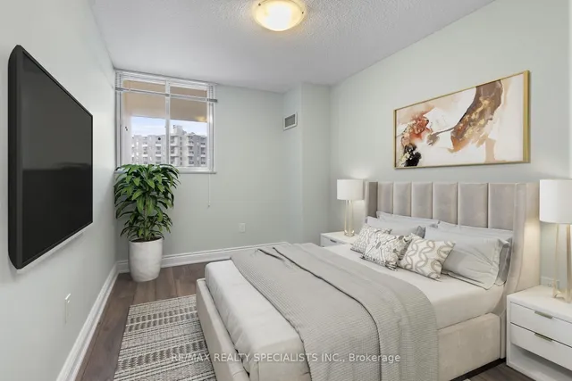 Additional image 19 of 820 Burnhamthorpe Rd Unit 803