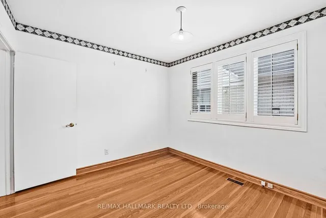 Additional image 16 of 17 Tofield Cres