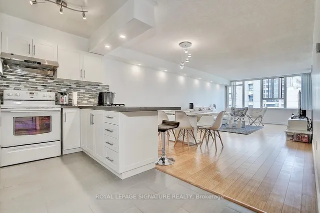 Additional image 4 of 45 Carlton St Unit 1209