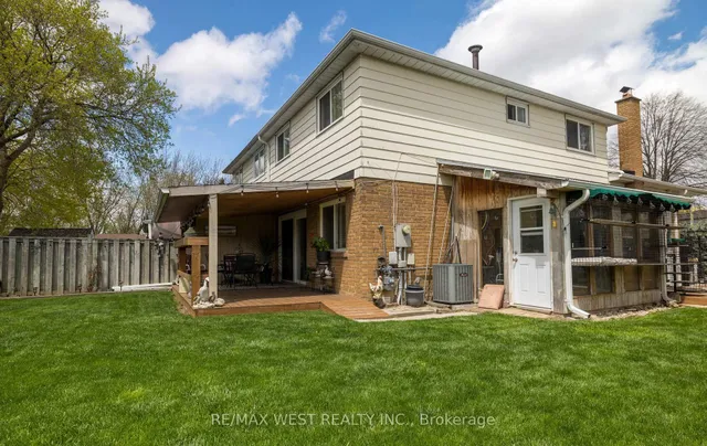 Additional image 36 of 7110 Codlin Ave