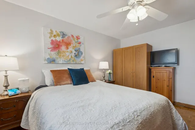 Additional image 26 of 924 Glencairn Ave